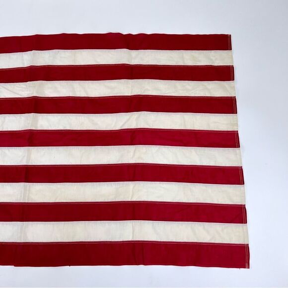 Vintage Valley Forge Flag Co. Spring City PA. 3’ x 5’ 100% Cotton Pioneer Flag - Picture 4 of 13